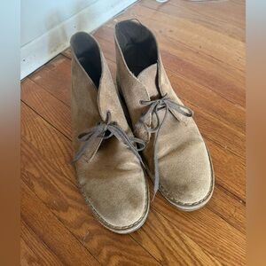 Clarks Men's Brown Suede Chukka Boots